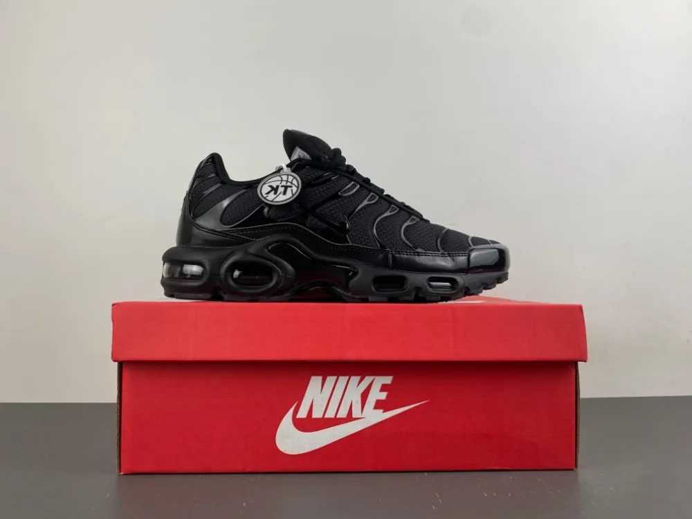 Nike Air Max Plus TN “Triple Black” — photo 7 of 18