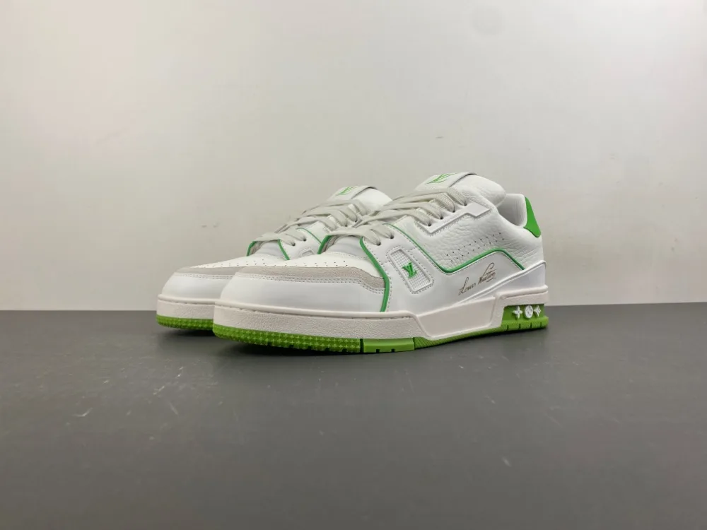 Louis Vuitton Trainer “White Grey Green” — photo 1 of 17
