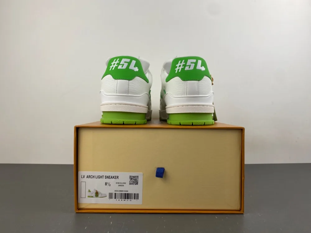 Louis Vuitton Trainer “White Grey Green” — photo 16 of 17