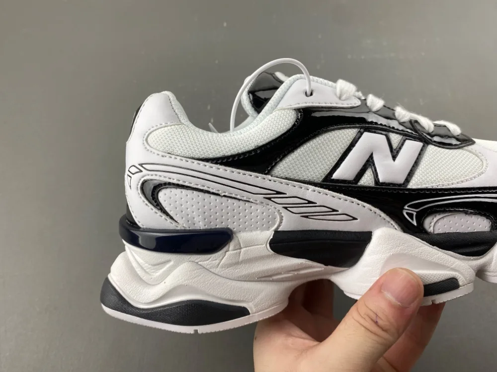 New Balance “White Black” — photo 3 of 17