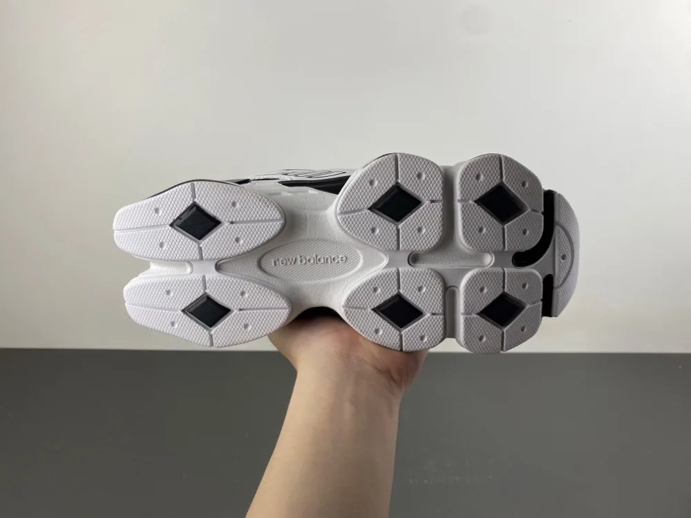 New Balance “White Black” — photo 8 of 17