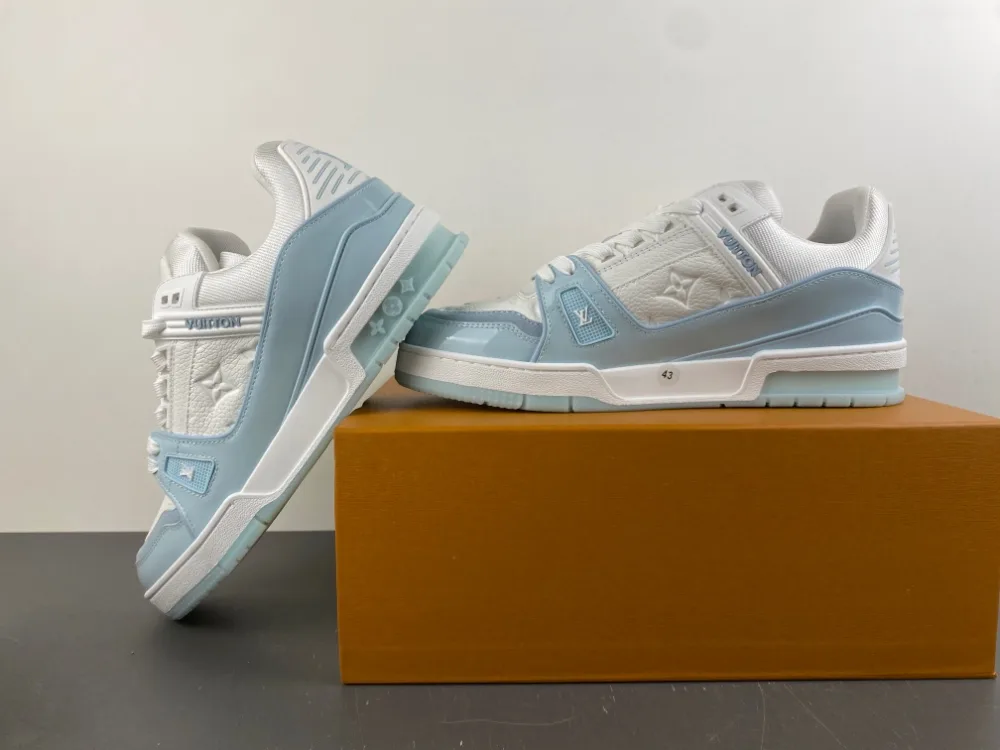 Louis Vuitton Trainer “White Jade” — photo 14 of 17