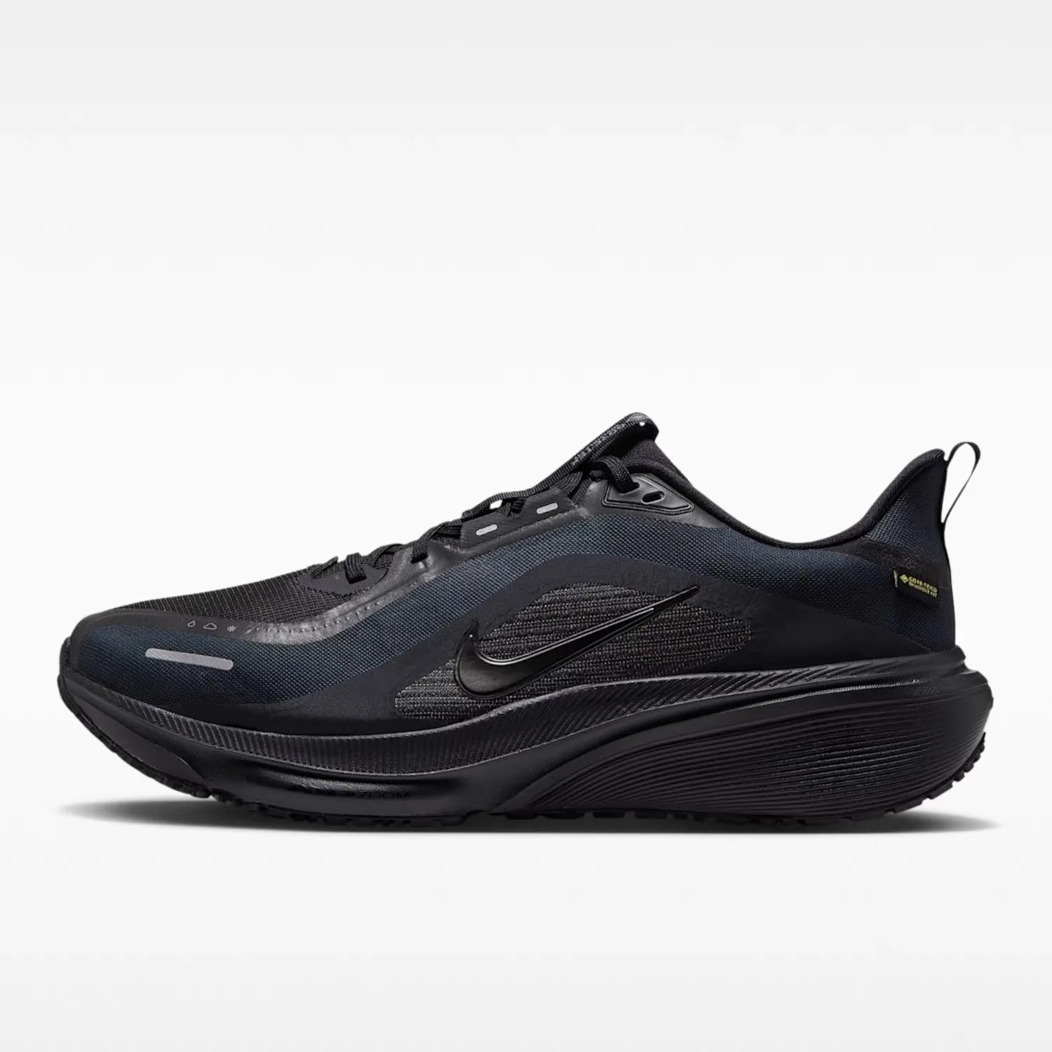 Nike “Black” — photo 1 of 1