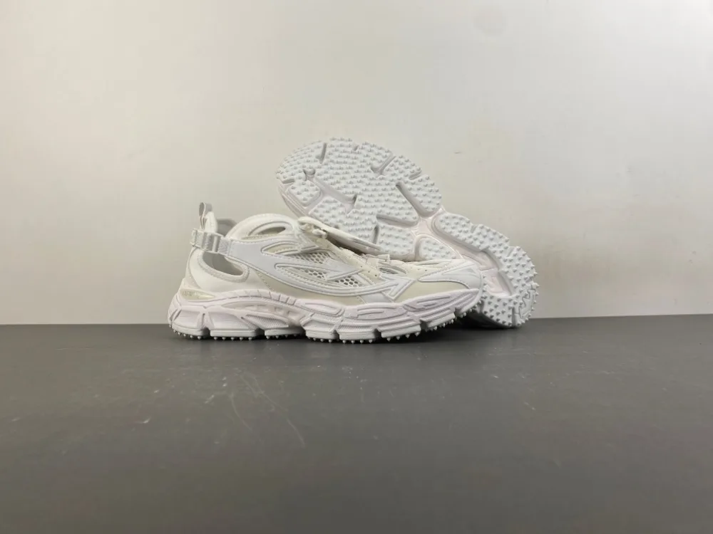 Off-White 24 “Full White” — photo 3 of 17