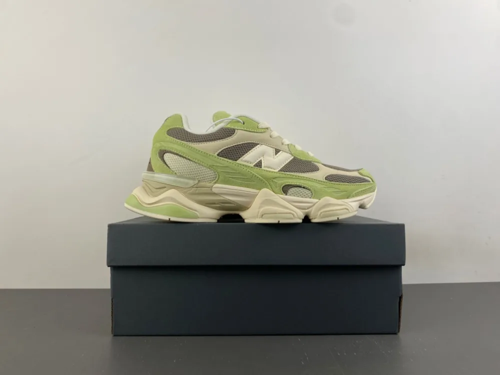 New Balance “Beige Yellow Green” — photo 15 of 17