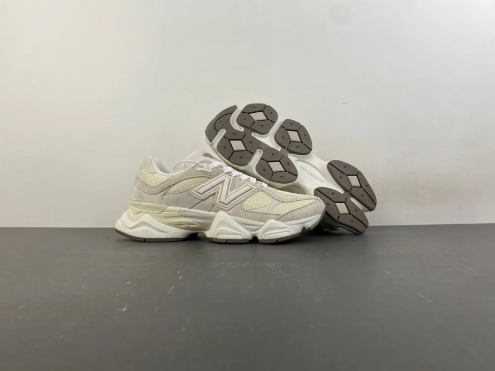 New Balance “Milk Tea White Brown” — photo 2 of 17