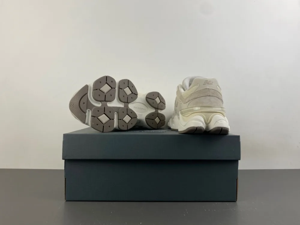 New Balance “Milk Tea White Brown” — photo 15 of 17