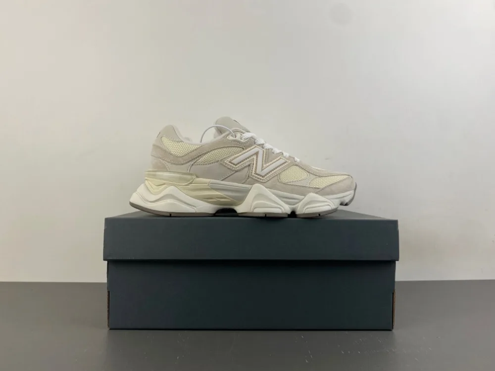 New Balance “Milk Tea White Brown” — photo 16 of 17