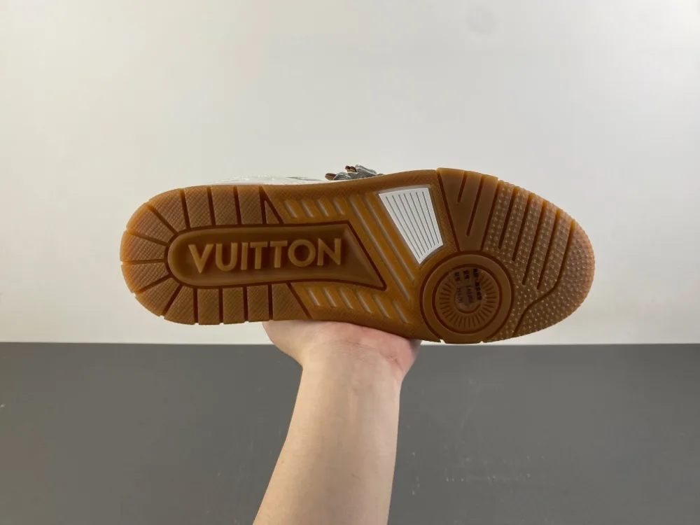 Louis Vuitton Trainer “White Grey Brown” — photo 15 of 17