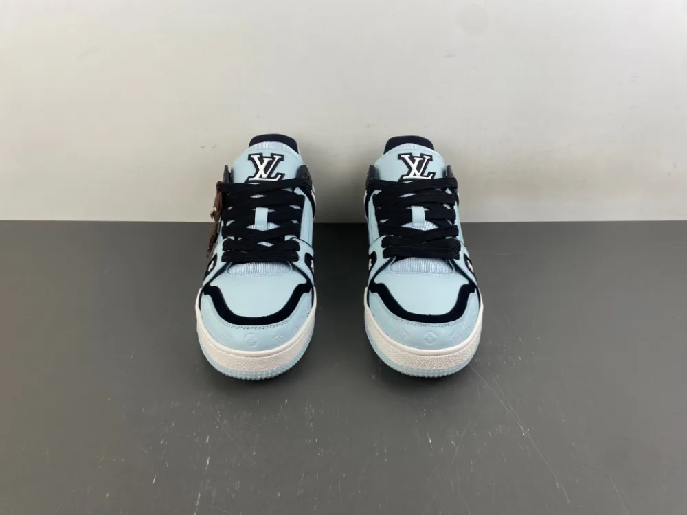 Louis Vuitton Trainer “Jade Black” — photo 2 of 17