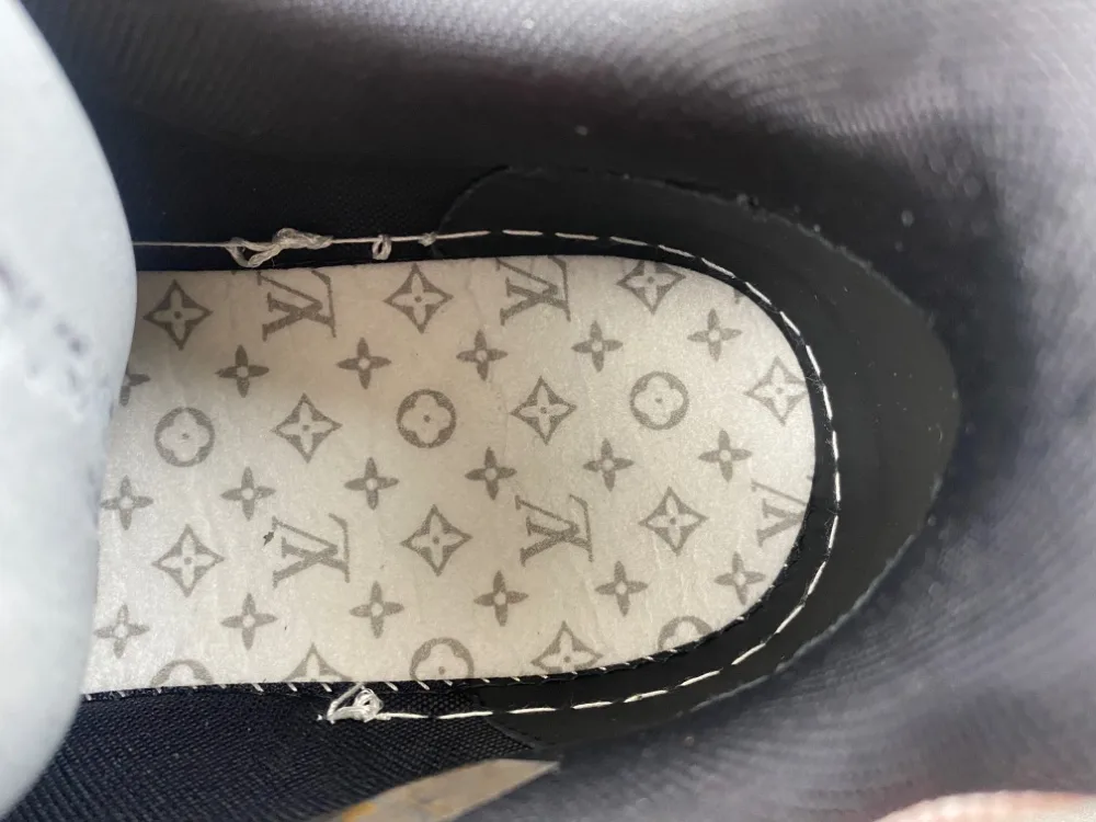 Louis Vuitton Trainer “Jade Black” — photo 12 of 17