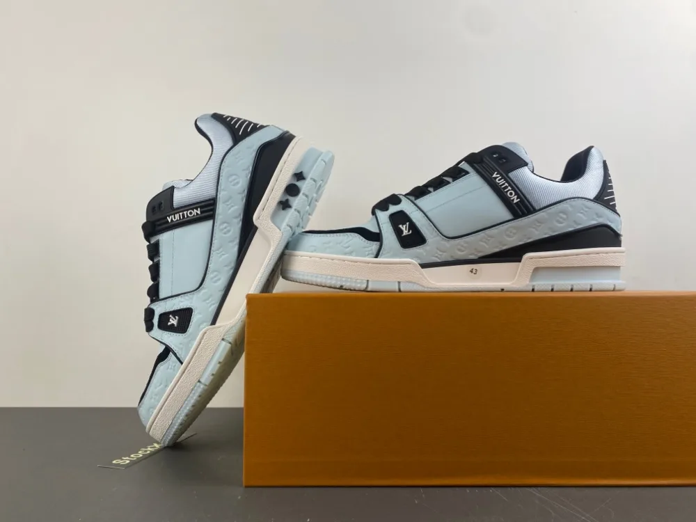 Louis Vuitton Trainer “Jade Black” — photo 14 of 17