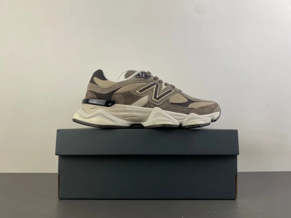 New Balance “Khaki Black” — photo 6 of 17