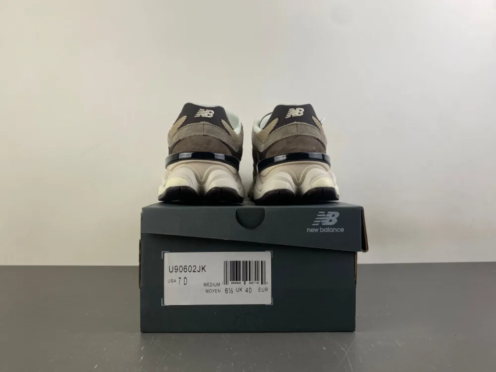 New Balance “Khaki Black” — photo 7 of 17
