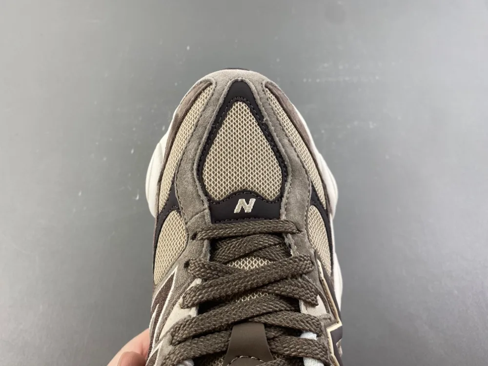 New Balance “Khaki Black” — photo 11 of 17