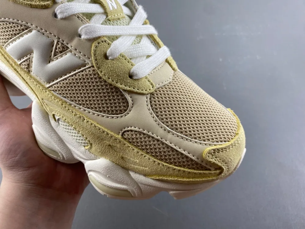 New Balance “Yellow Khaki” — photo 4 of 17