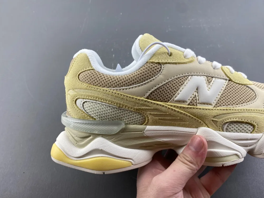New Balance “Yellow Khaki” — photo 9 of 17