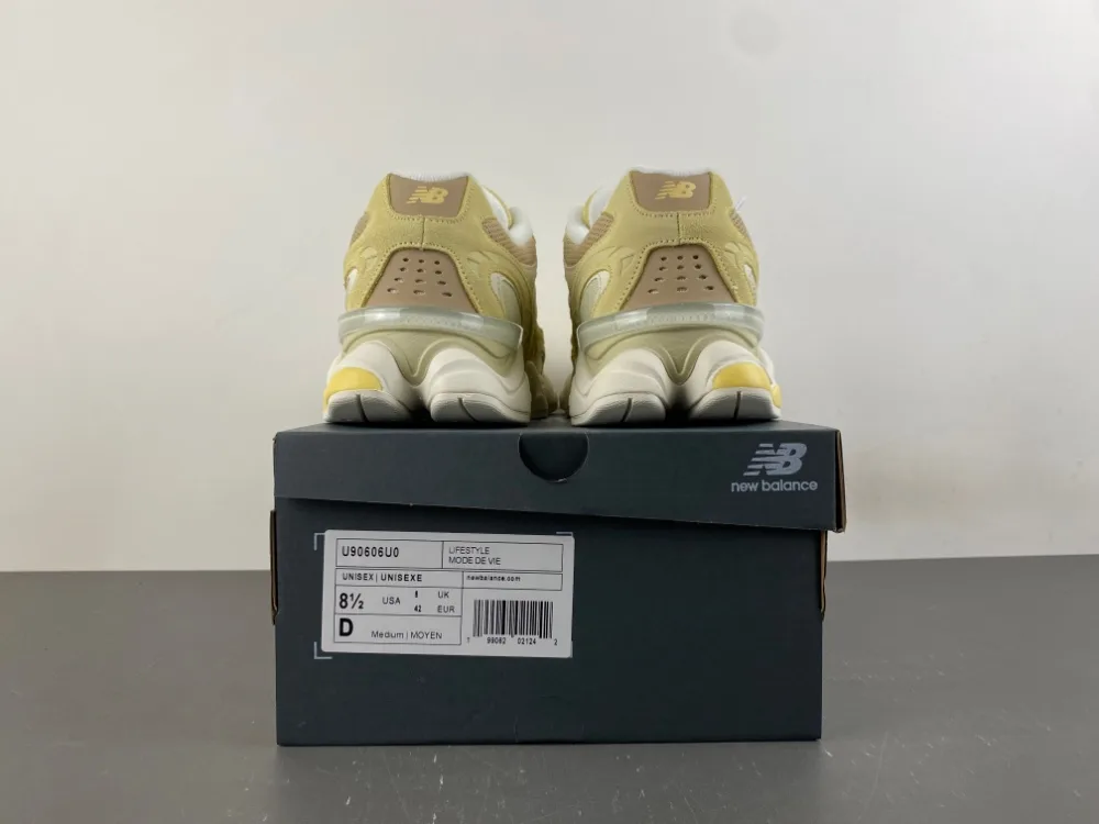 New Balance “Yellow Khaki” — photo 14 of 17