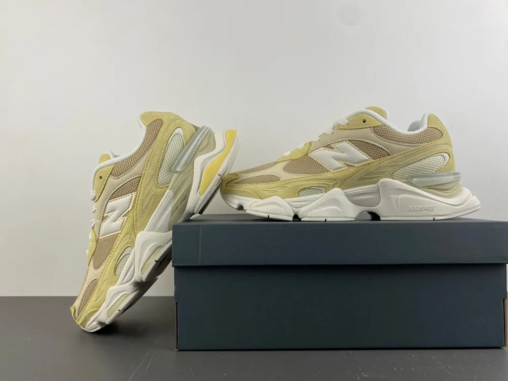 New Balance “Yellow Khaki” — photo 15 of 17