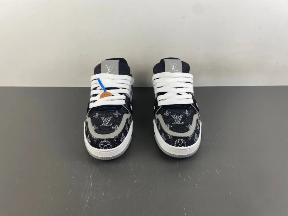 Louis Vuitton Trainer “Black White Grey Denim” — photo 2 of 17