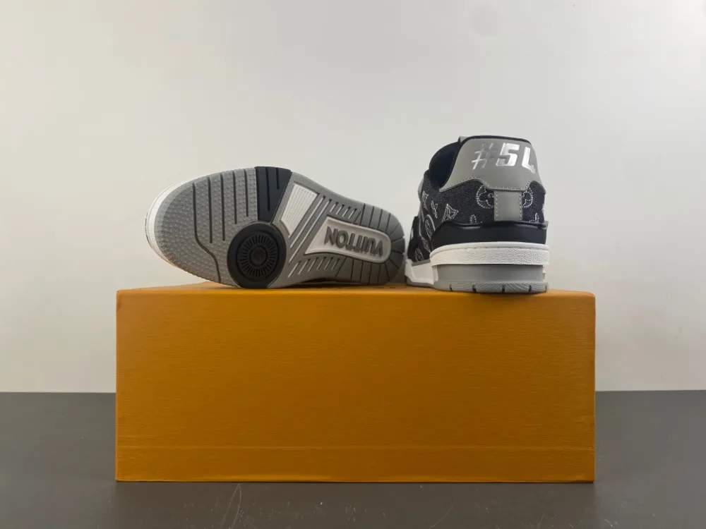 Louis Vuitton Trainer “Black White Grey Denim” — photo 6 of 17