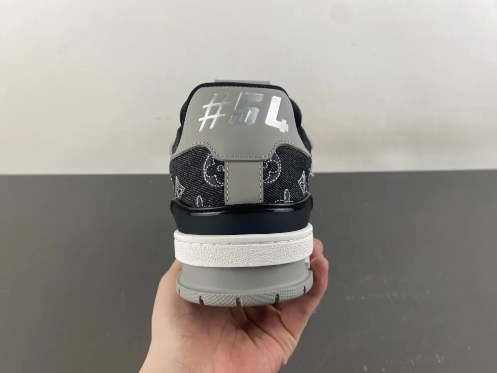 Louis Vuitton Trainer “Black White Grey Denim” — photo 10 of 17