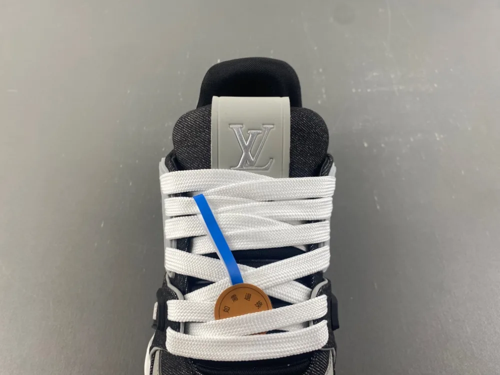 Louis Vuitton Trainer “Black White Grey Denim” — photo 11 of 17