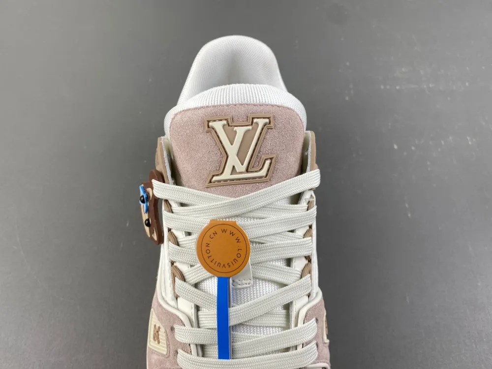Louis Vuitton Trainer “Milk Tea White” — photo 13 of 17