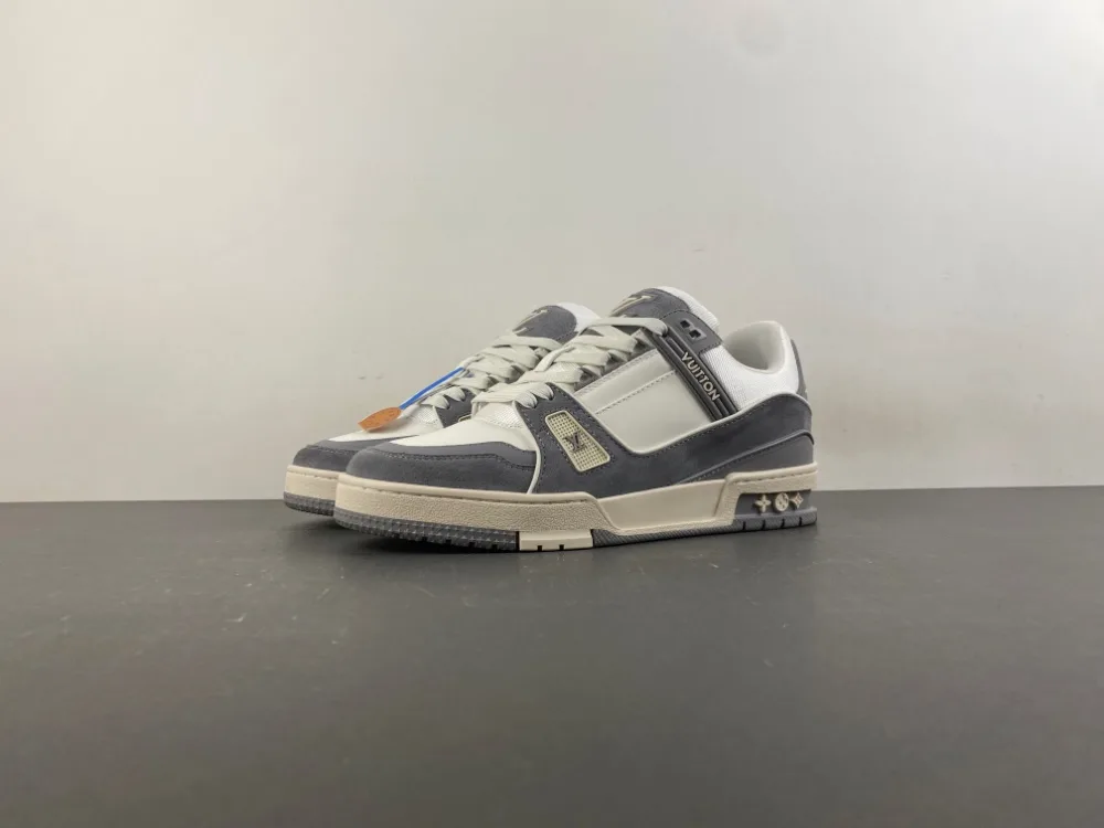 Louis Vuitton Trainer “White Grey” — photo 1 of 17