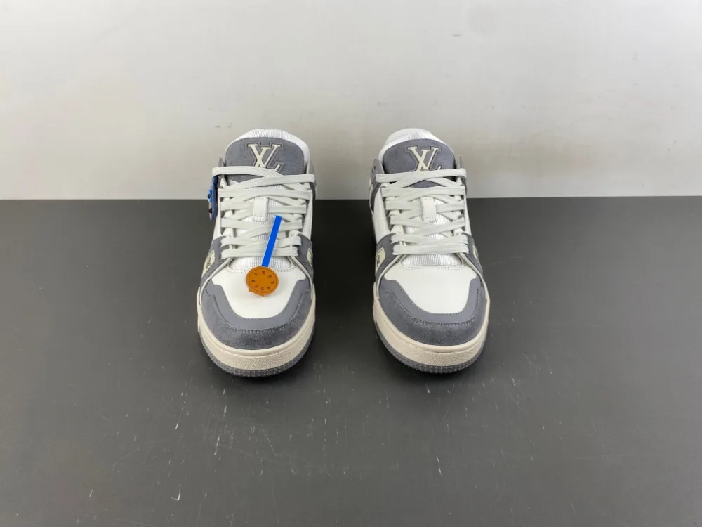 Louis Vuitton Trainer “White Grey” — photo 12 of 17