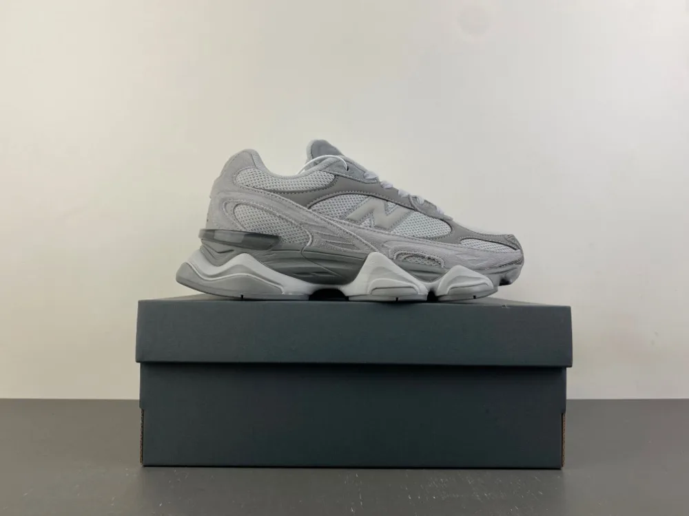 New Balance “Grey” — photo 7 of 17