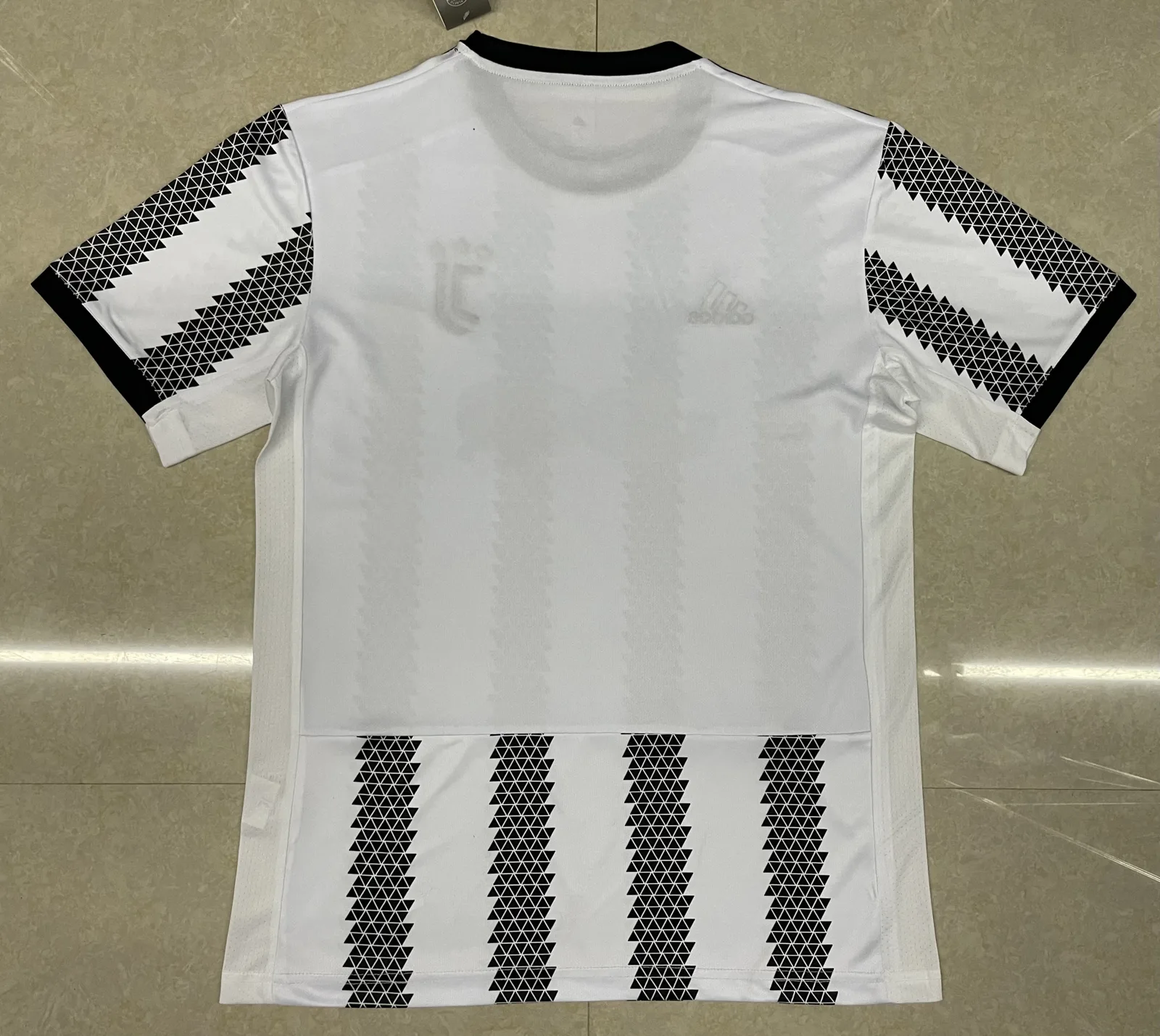 Juventus 2022/23 Home “White Charcoal” — photo 1 of 3