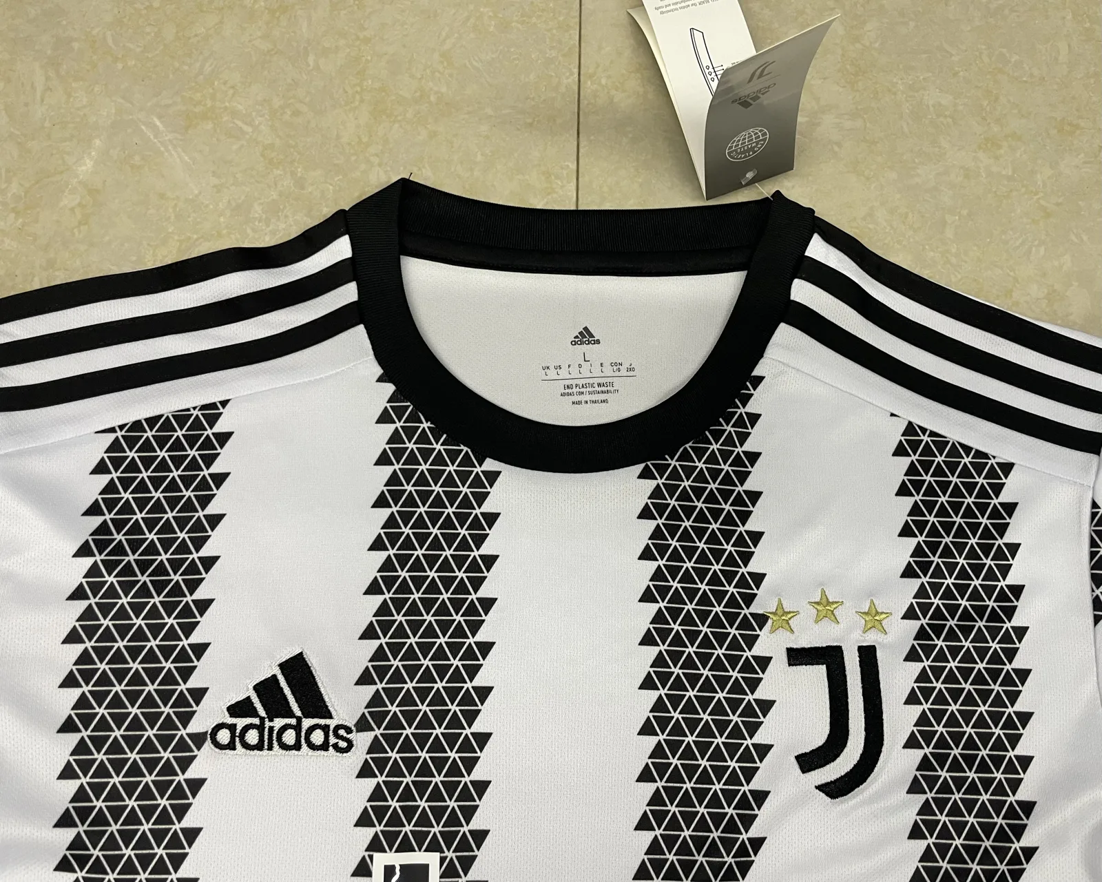 Juventus 2022/23 Home “White Charcoal” — photo 2 of 3