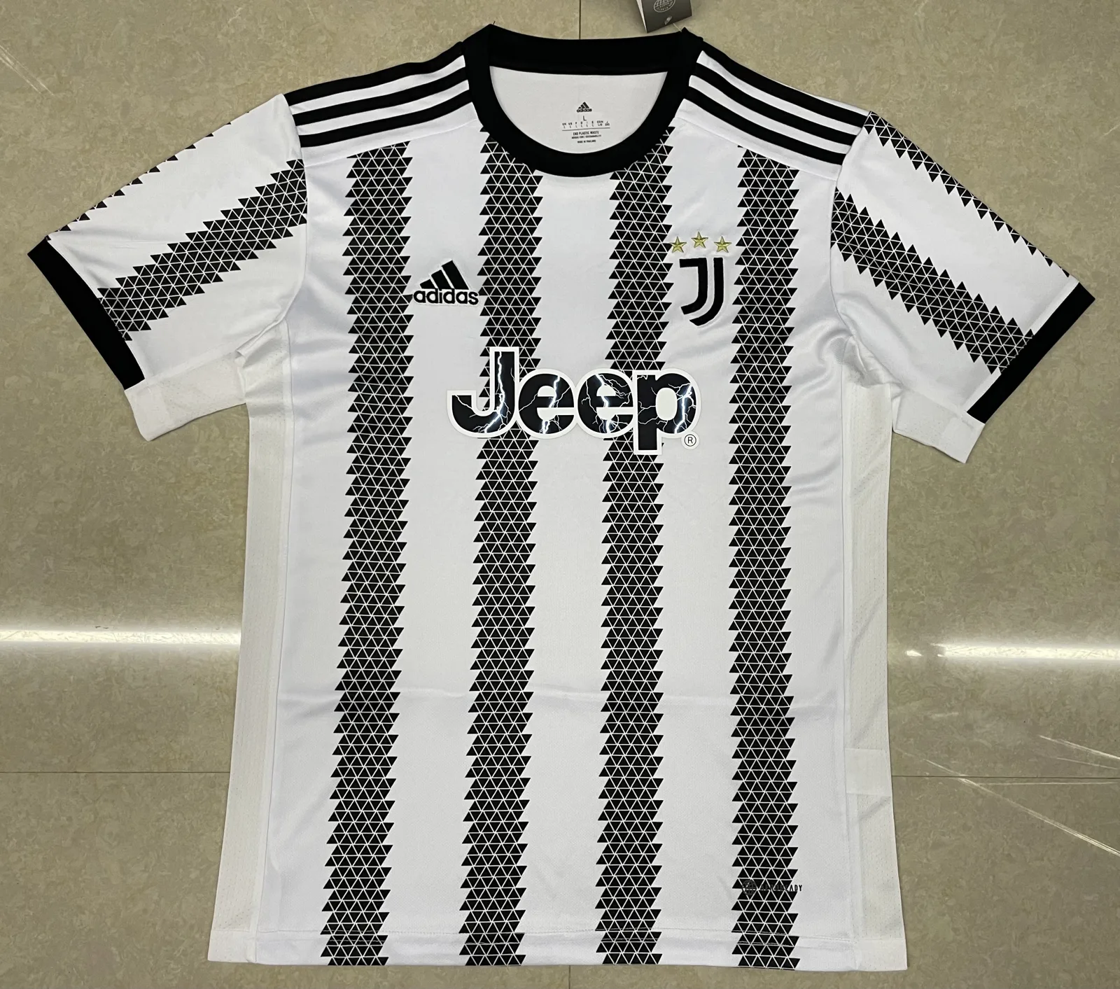 Juventus 2022/23 Home “White Charcoal” — photo 3 of 3