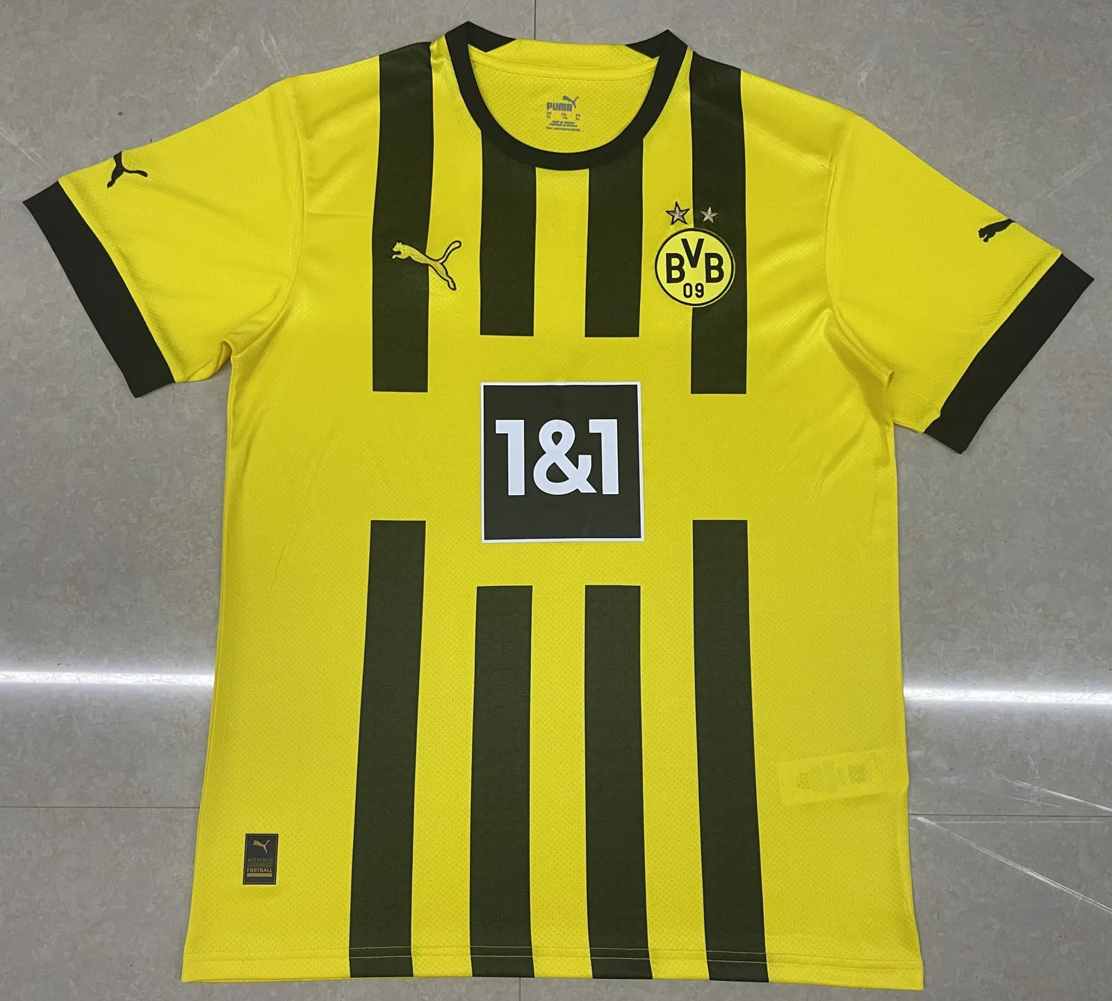 Borussia Dortmund 2022/23 Home “Yellow Charcoal” — photo 1 of 3