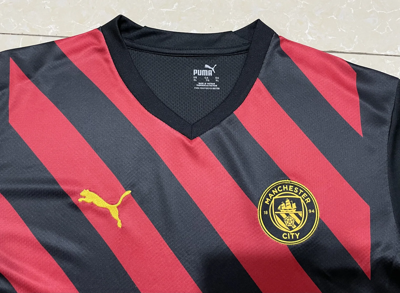 Manchester City 2022/23 Away “Charcoal Orange” — photo 2 of 3