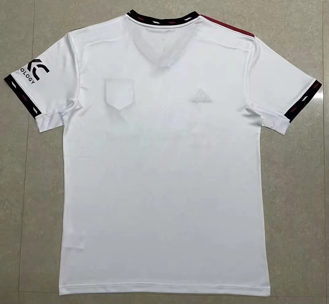 Manchester United 2022/23 Away “White” — photo 2 of 2