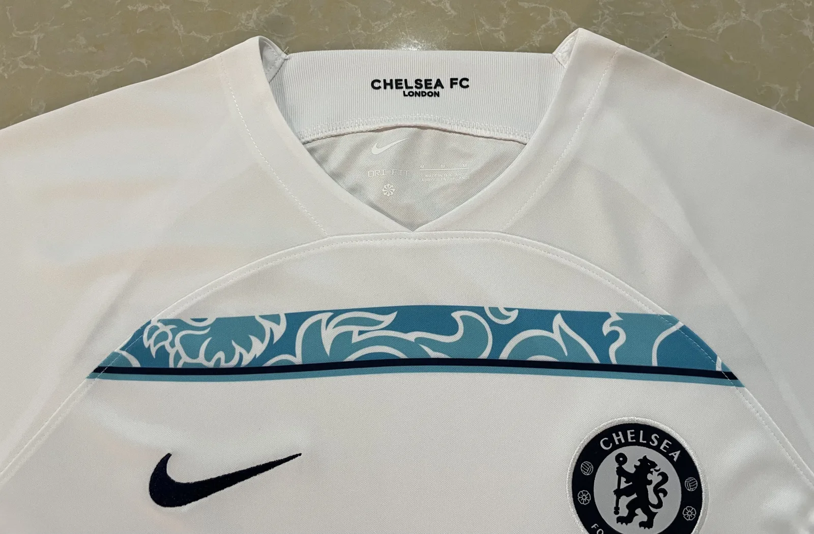 Chelsea 2022/23 Away “White” — photo 2 of 3