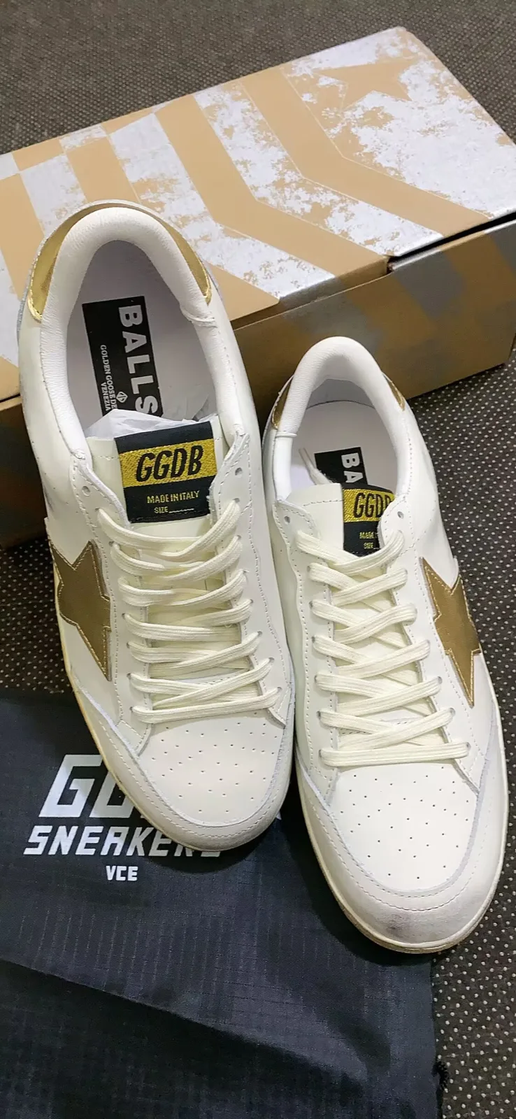 Golden Goose Sneakers Ball Star — photo 2 of 6