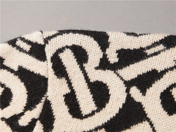 Burberry Sweater 12003 “Beige Cream” — photo 9 of 12