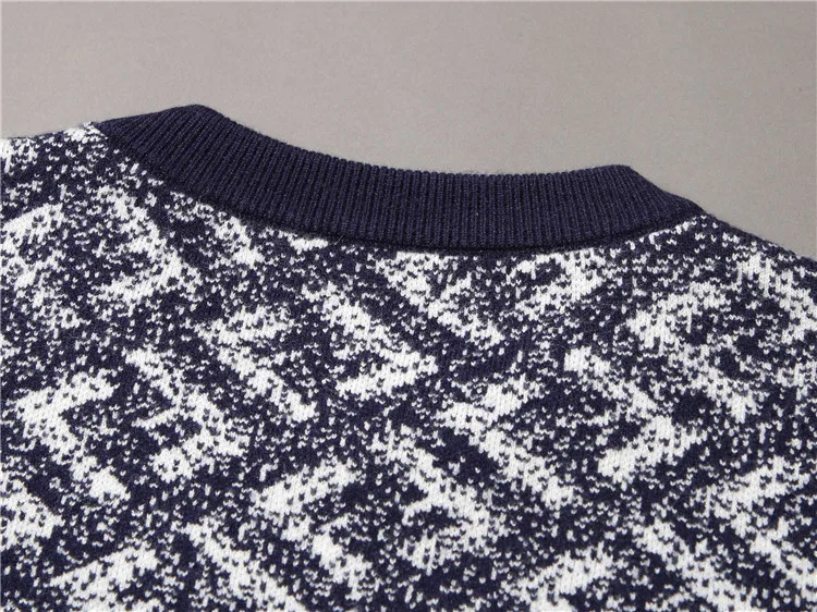 Fendi Sweater 12013 “White Black” — photo 3 of 12