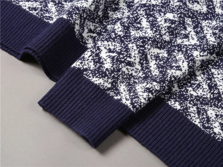 Fendi Sweater 12013 “White Black” — photo 5 of 12