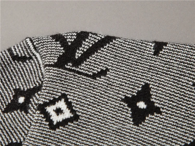 Louis Vuitton Sweater 12047 “White Black” — photo 9 of 12