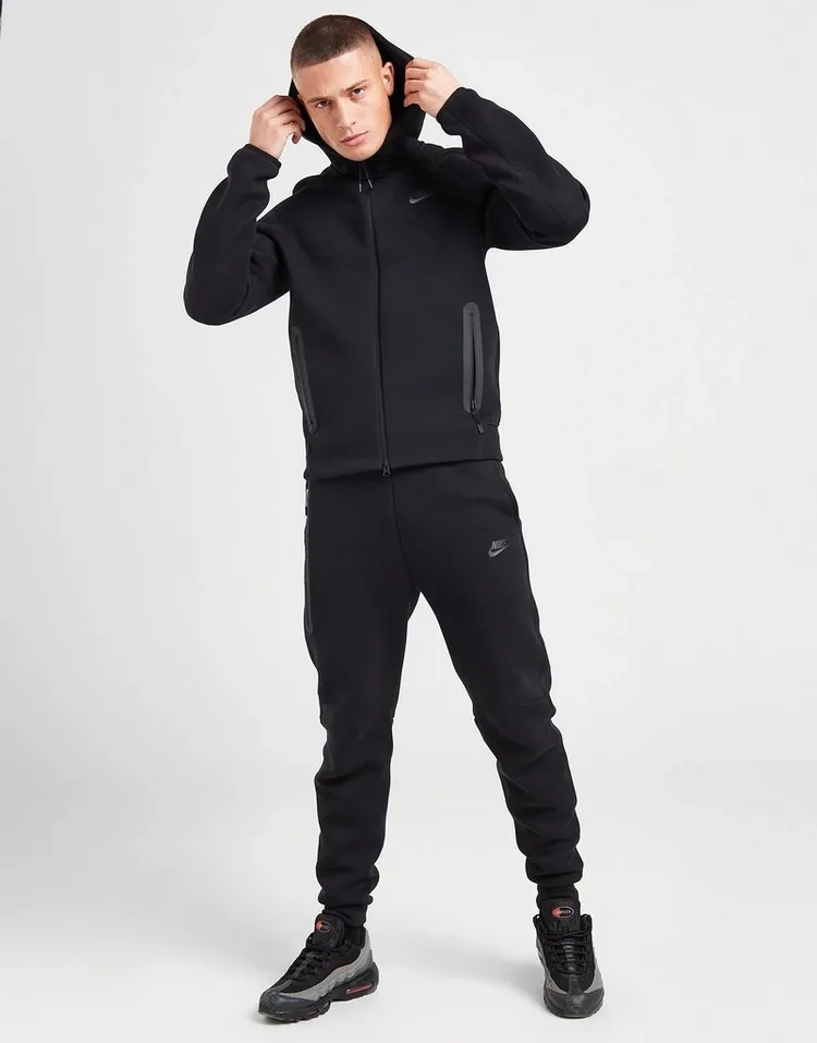 Nike Tech Fleece Set “Black” — photo 1 of 15
