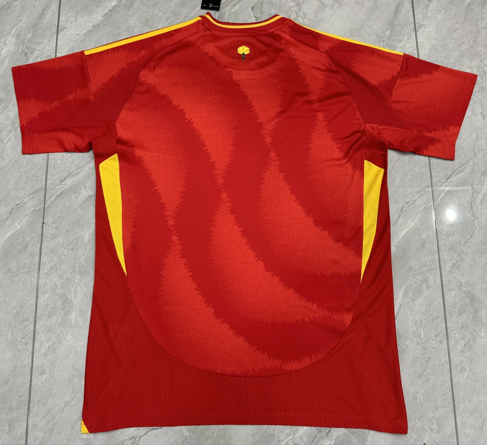 Spain 2024 Home “Red” — photo 2 of 2