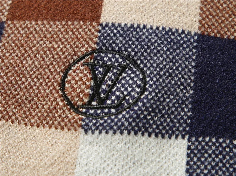 Louis Vuitton Sweater 12100 “Beige Charcoal” — photo 10 of 14