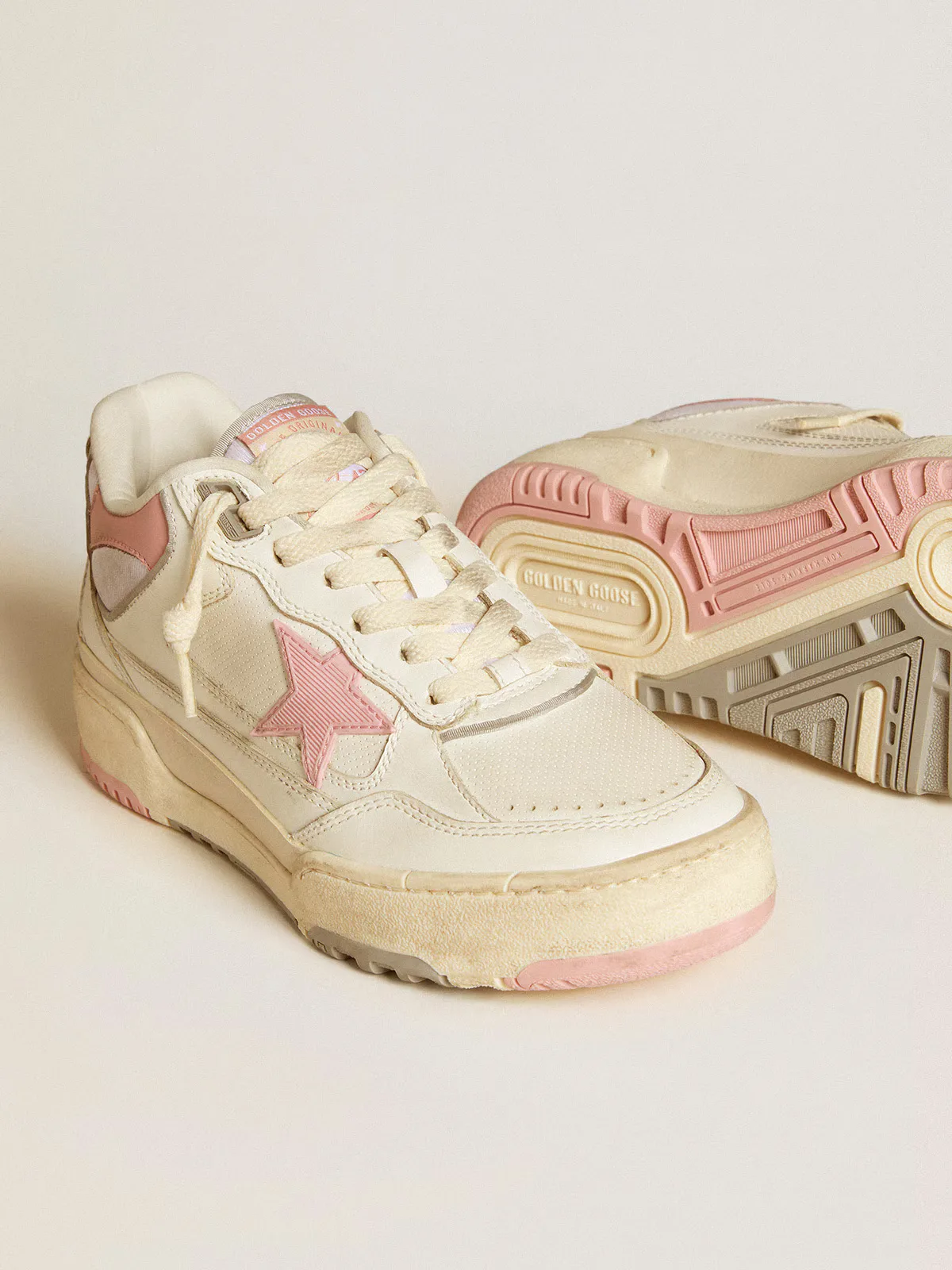 Golden Goose Forty2 “White Pink” — photo 2 of 4