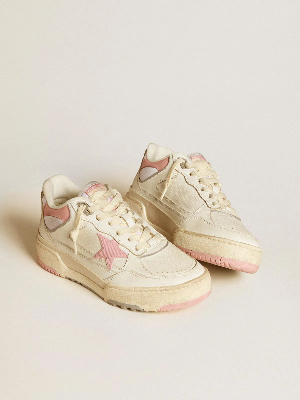 Golden Goose Forty2 “White Pink” — photo 3 of 4