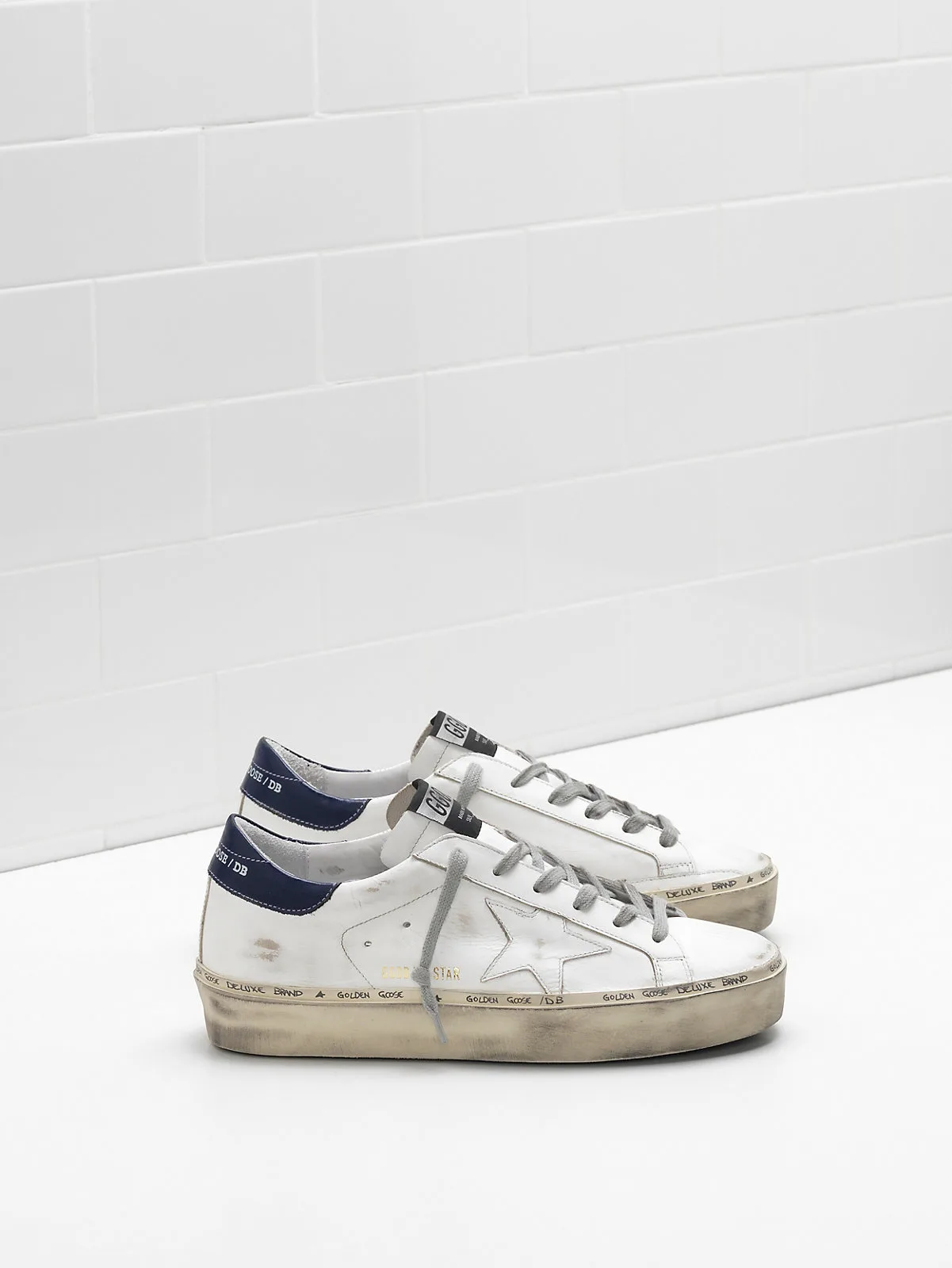 Golden Goose HI Star Sneakers G33ws945.a5 Upper and Star — photo 5 of 5