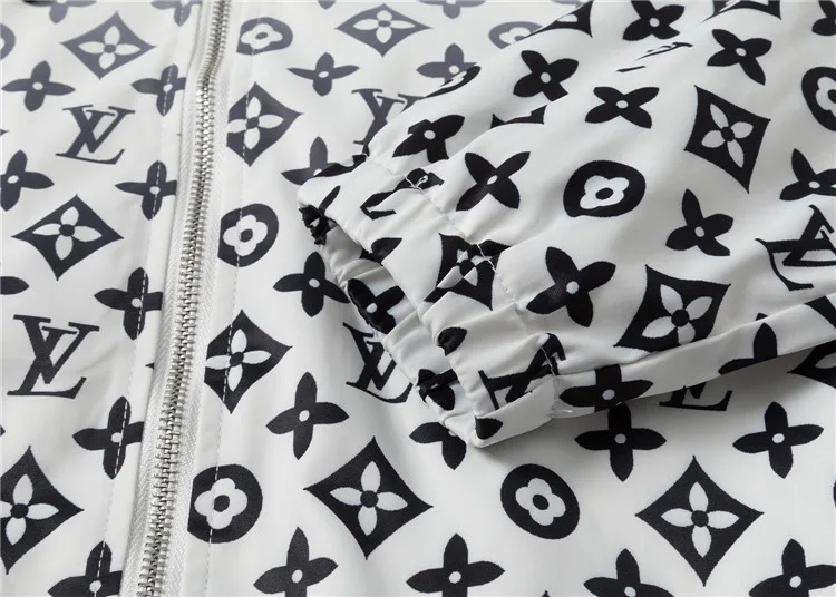 Louis Vuitton Jacket 66108 — photo 13 of 17